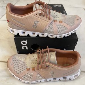 On Cloud sand rose sneakers women 6
